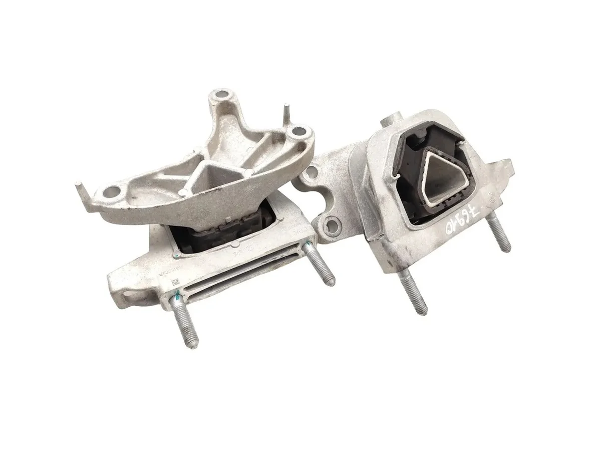 Soporte Motor Vauxhall Mokka-e Eléctrico 9826583880