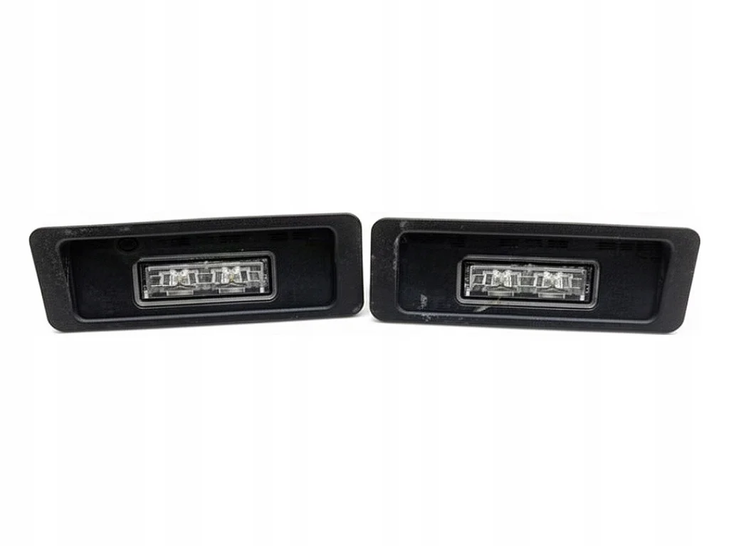 Belysning registreringsskylt Volvo V40 31352526