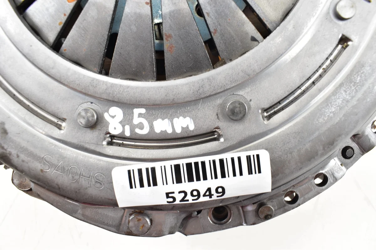 Kaksoismassapyörä AUDI A3 OCTAVIA PASSAT 2.0 TDI image 7