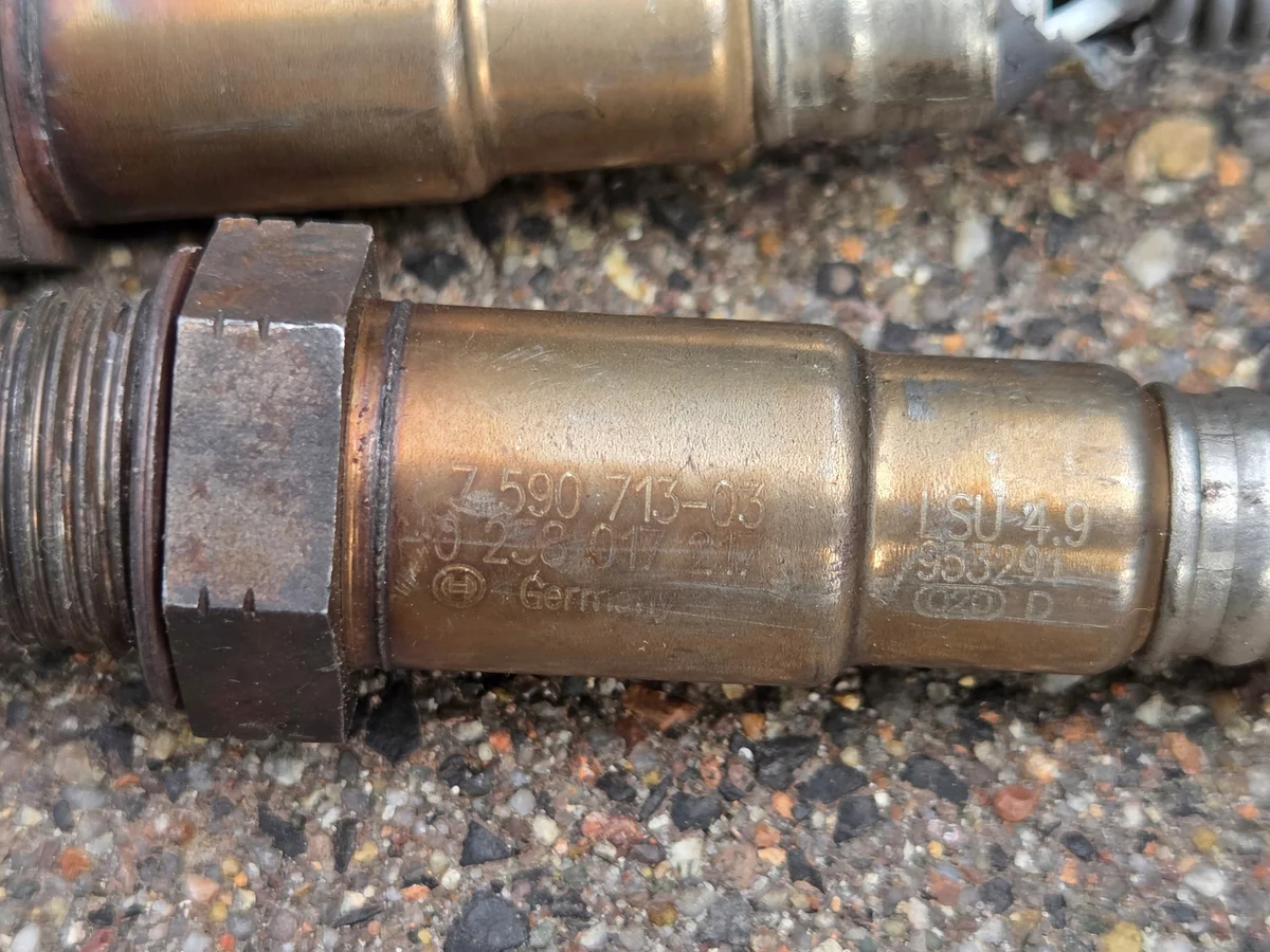 Lambda Sensor for Citroen Peugeot 7590713-03 image 4