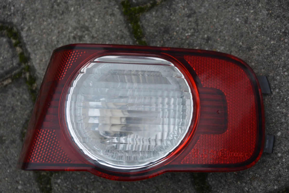 Lanterna Traseira Citroen C3 Picasso Usada image 5