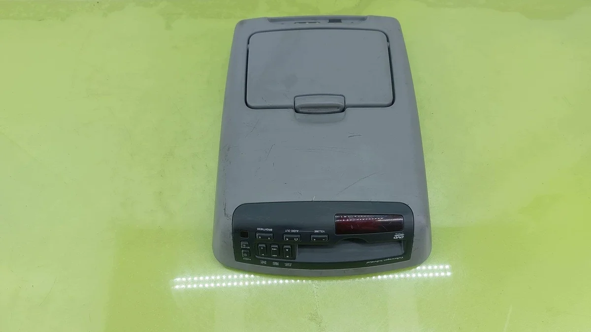 Radio DVD Display VW Touareg 2002-2010