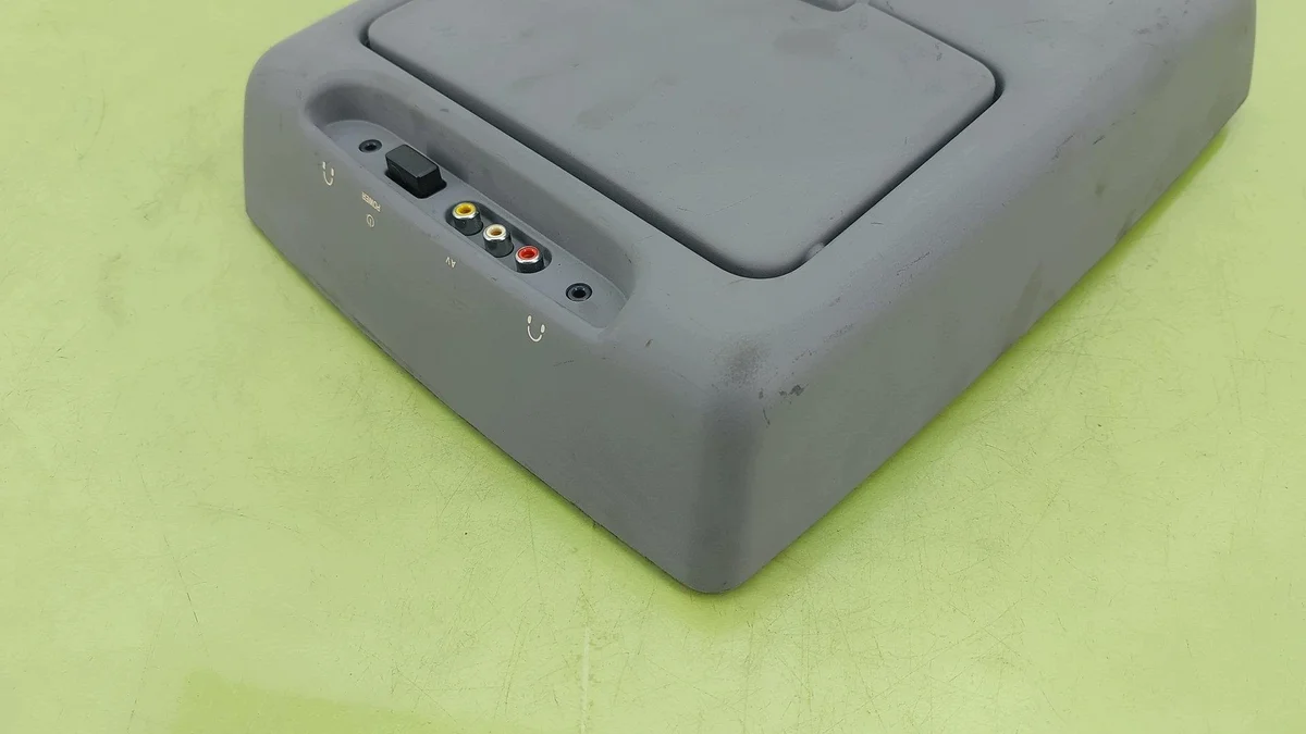 Radio DVD Display VW Touareg 2002-2010 image 6