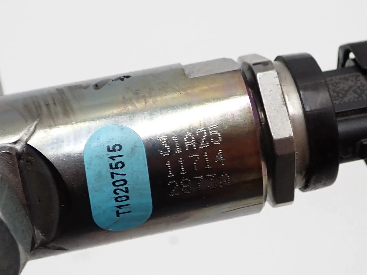 Fuel Rail Sensor 0281006198 for Iveco Daily image 4
