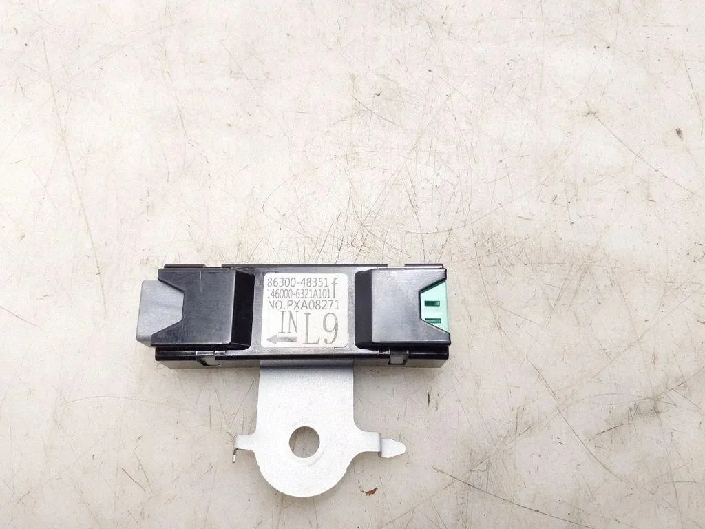 Amplificatore Antenna Lexus RZ Usato OEM 8630048351