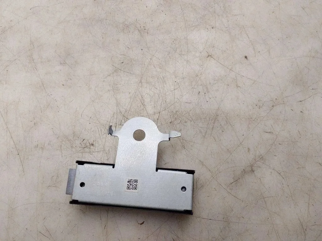 Amplificateur d'antenne Lexus RZ 8630048351 image 4