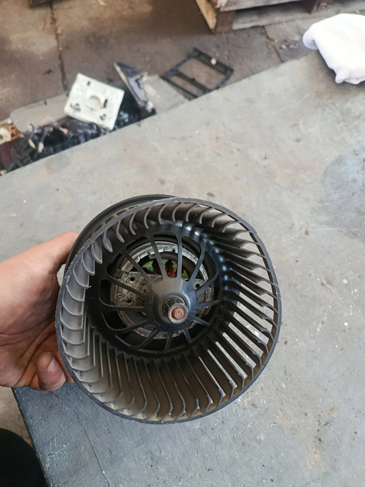 Ventilatore Ford Focus MK2 Lift 3M5H18456AD image 3