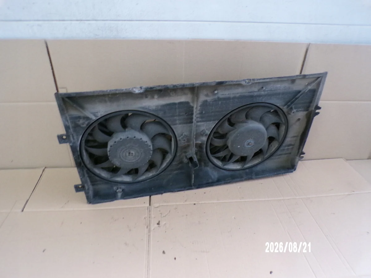 VW Transporter T4 2.5 TDI Ventilator Koeler image 4