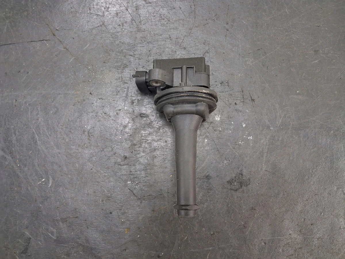 Bobine Volvo S80 2.0 Turbo NGK U5033
