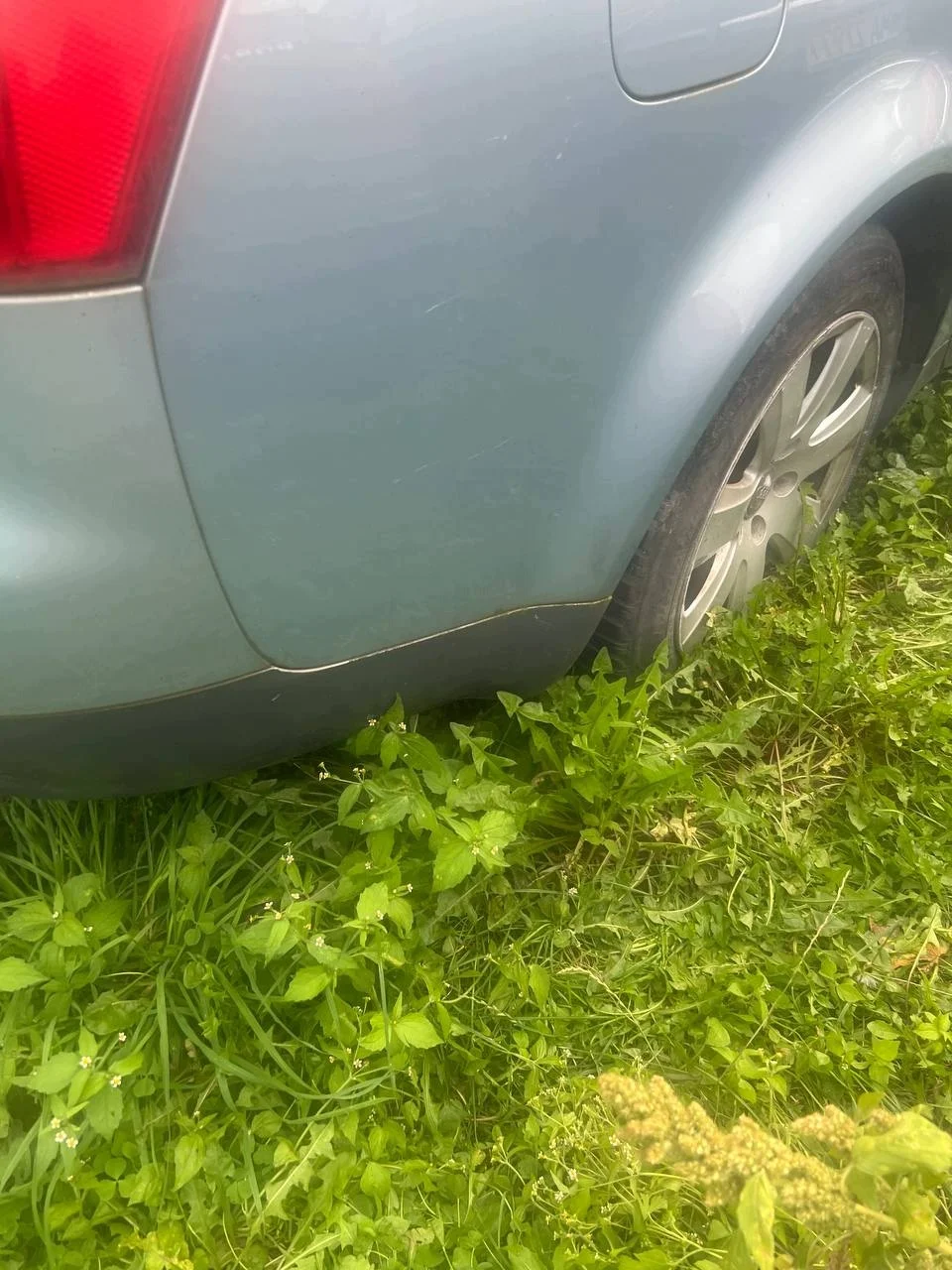 Audi A4 B6 takaiskunvaimennin oikea