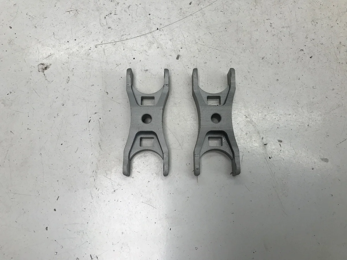 Supporto iniettore 04L216 VW Tiguan