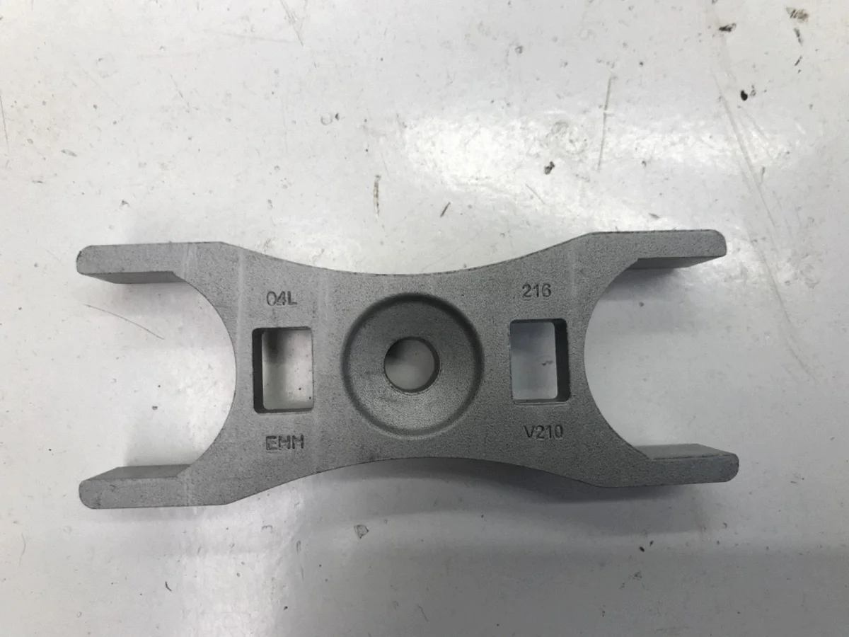 VW Tiguan 3 Injector Mount 04L216 thumbnail 3