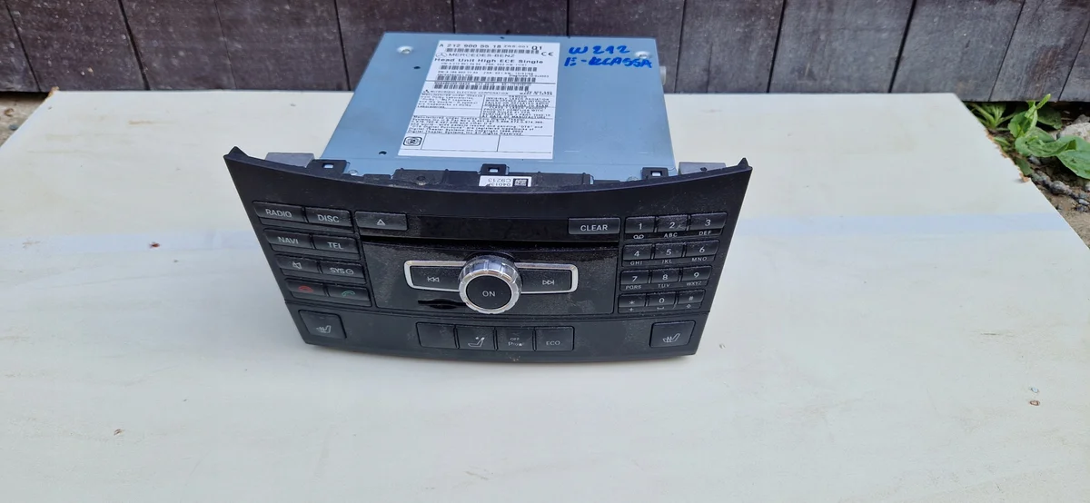 Rádio Mercedes Classe E W212 Usado