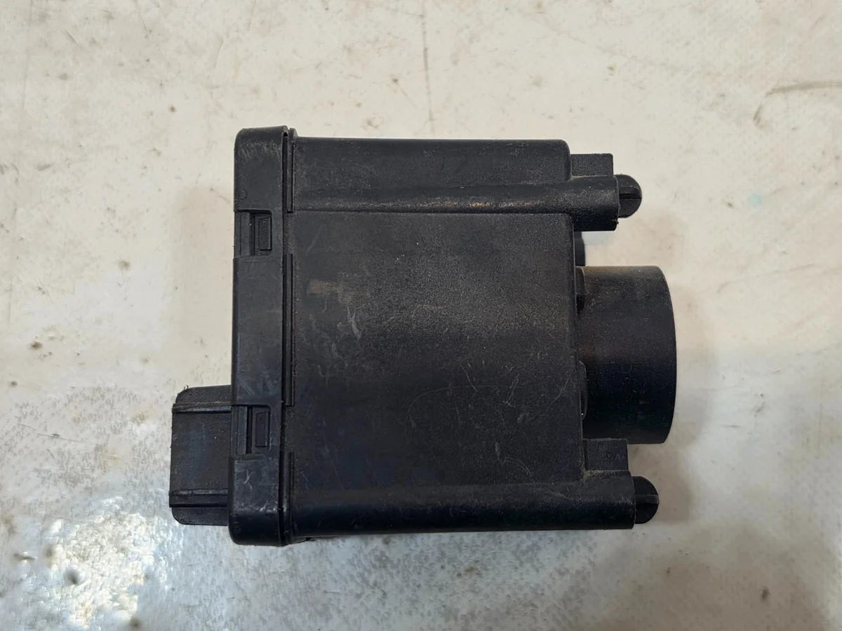 Chave de Ignição Dodge RAM 13-18 56046942AF image 4