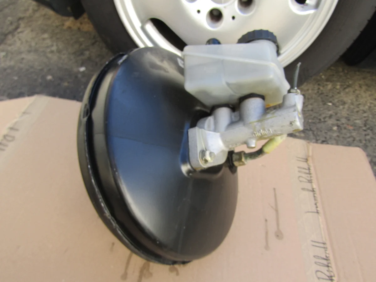 Servofrein avec pompe Mercedes W124 2.5D image 4