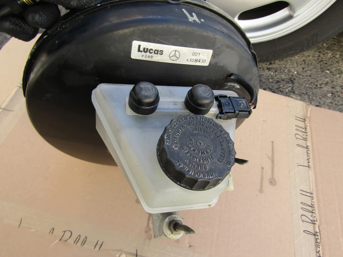 Servofrein avec pompe Mercedes W124 2.5D image 5