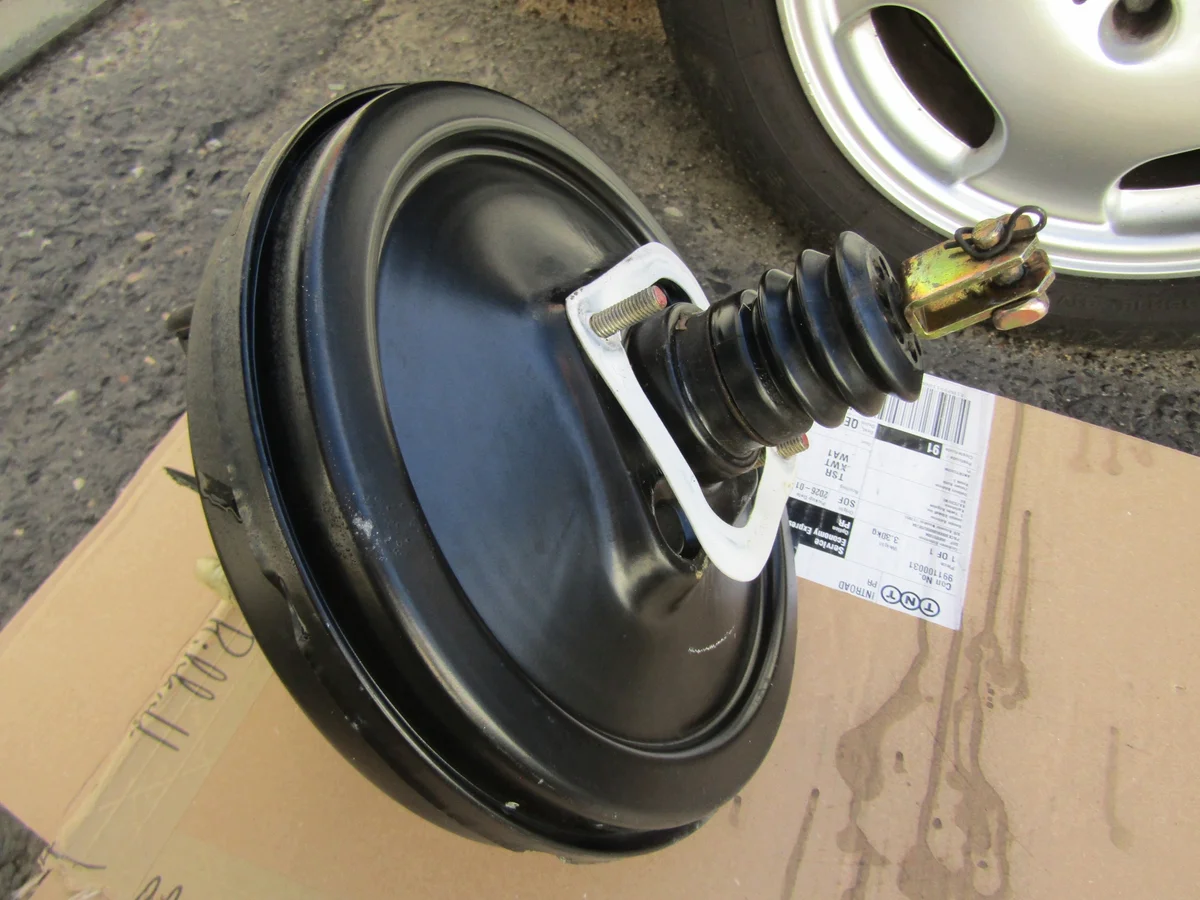 Servofrein avec pompe Mercedes W124 2.5D image 6