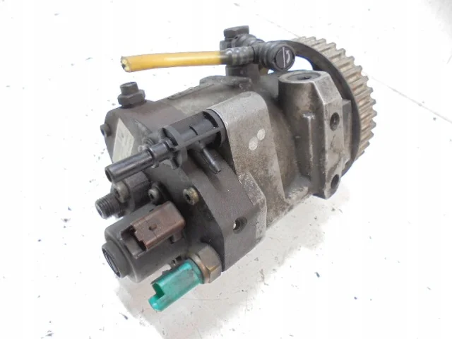 Renault 8200057346 Injectiepomp Gebruikt image 3