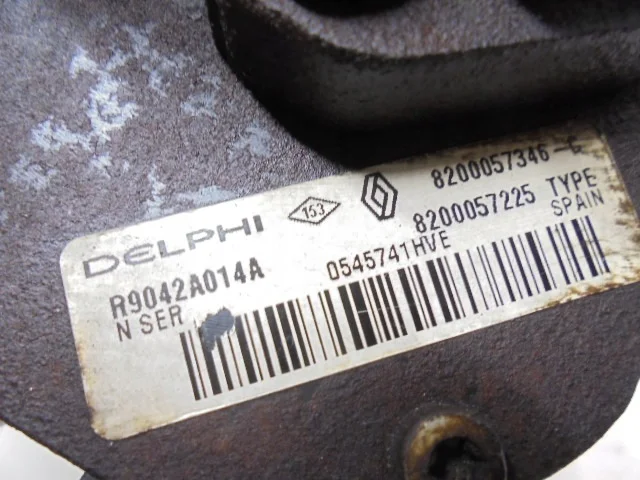 Renault 8200057346 Injectiepomp Gebruikt image 7