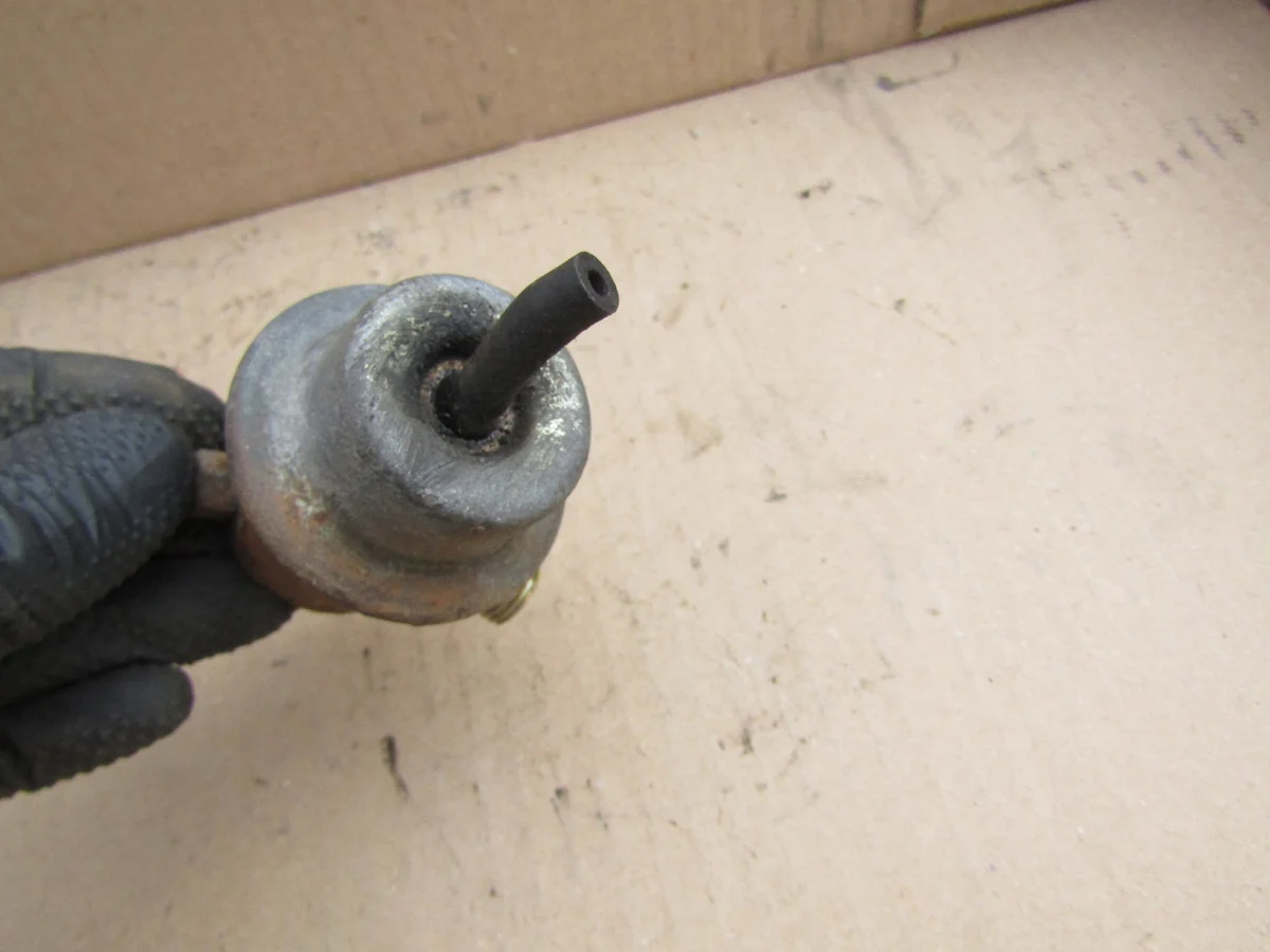 Kraftstoffventil Mercedes W124 W201 W126 K-Jetronic image 3