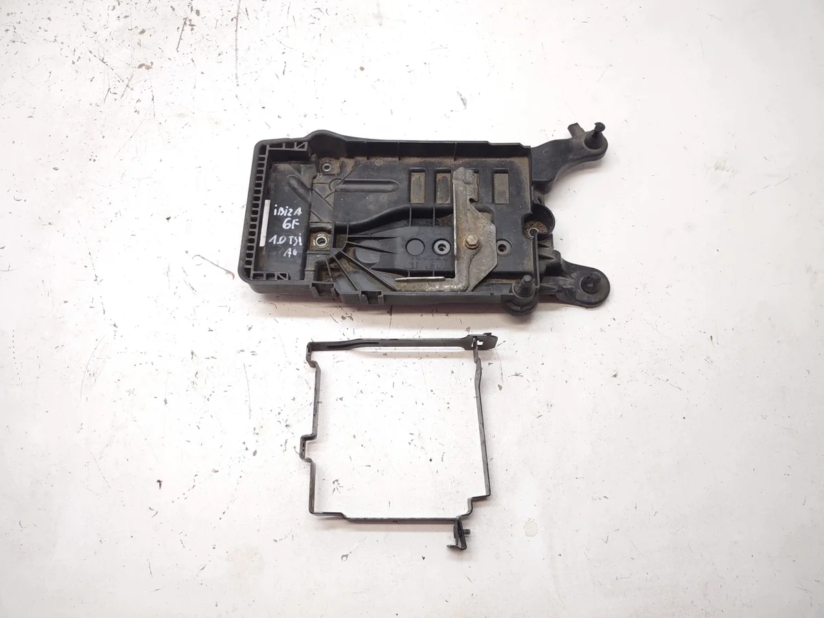 Base de batería 2Q0915331 Seat Ibiza 6F