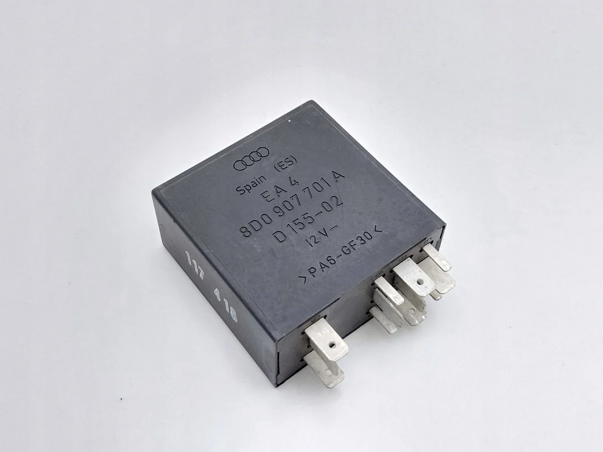 Used Relay 397 Audi A4 B5 DRC127770