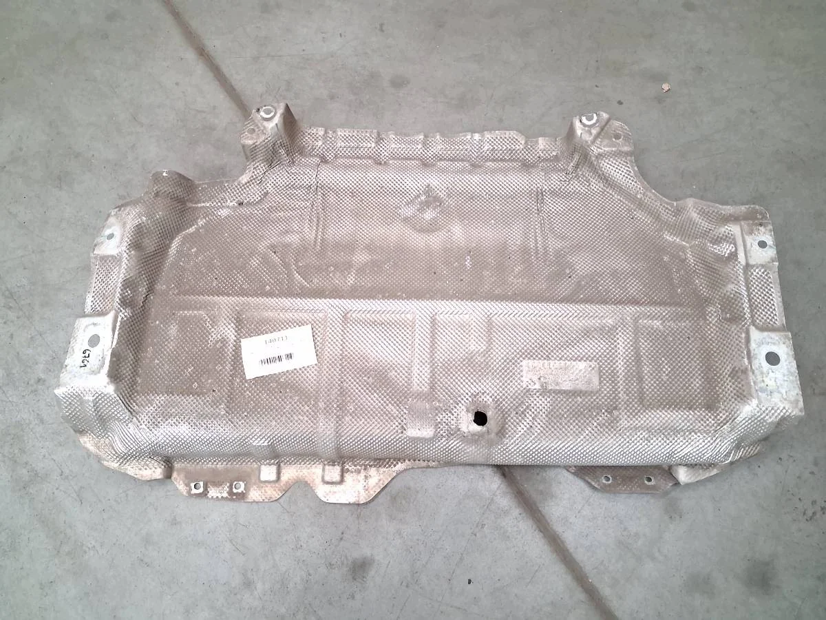Volvo XC60 II 2021 31694651 cache aluminium image 3