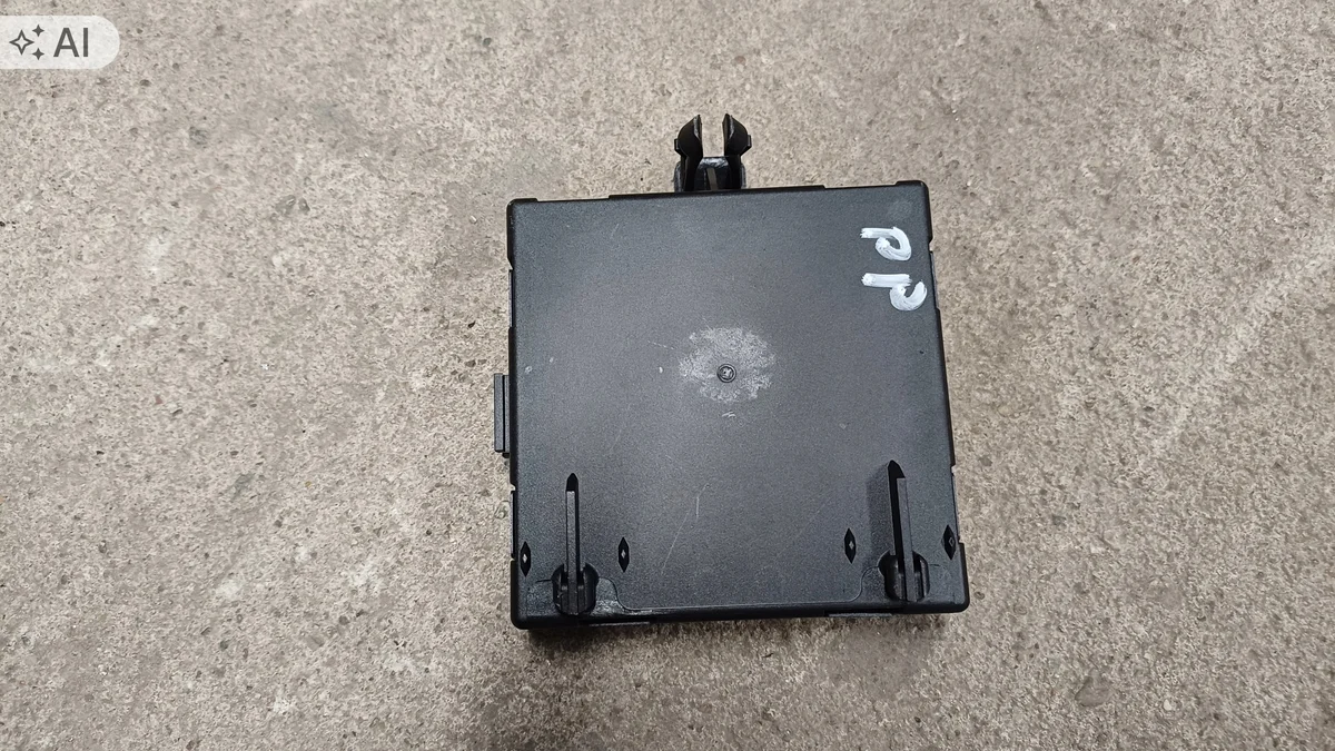 Infiniti QX30 Module Deur Rechts Voor image 4