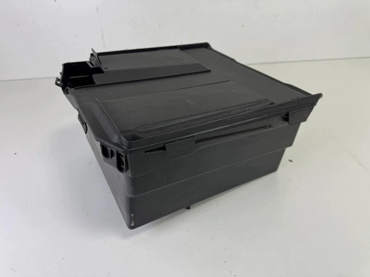 Base da caixa da bateria Ford Transit mk8 14- image 3