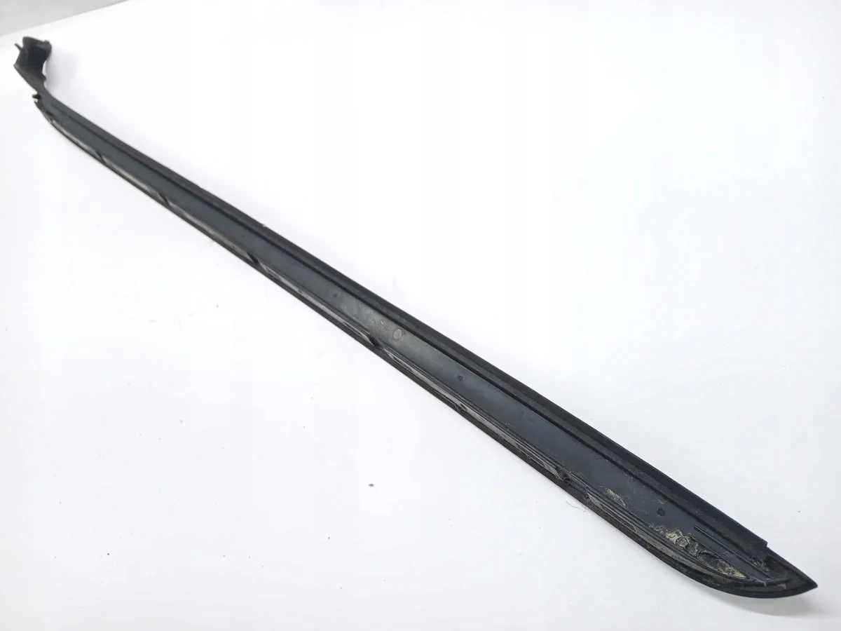Moldura Vidro Hyundai i30 I Usada image 4