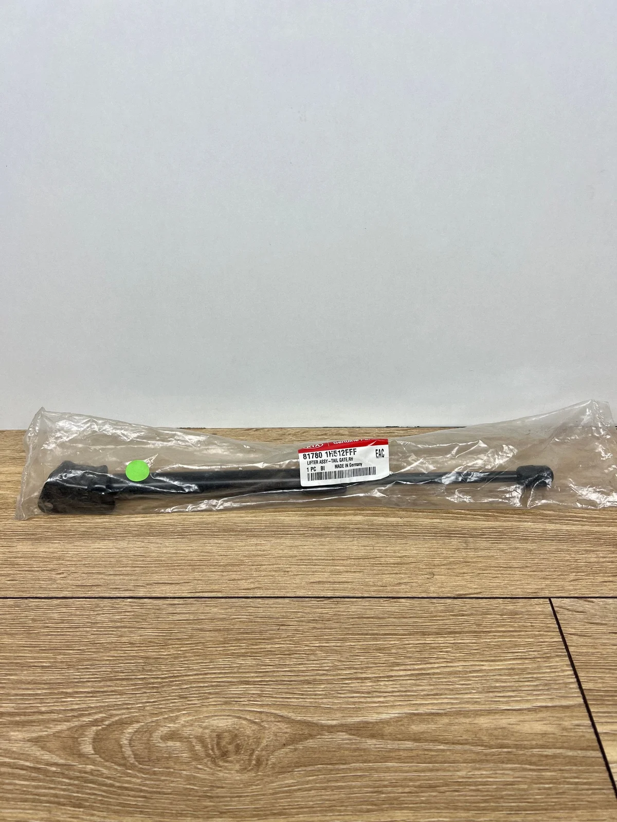 Kia Ceed SW Trunk Lift Support Right Used