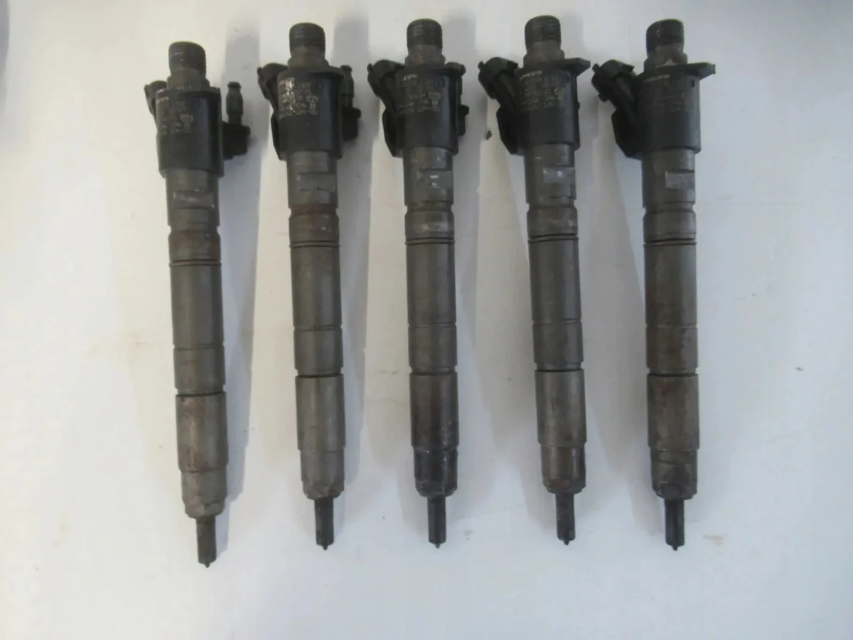Einspritzpumpe Volvo V60 S60 II 2.4 DIESEL image 3