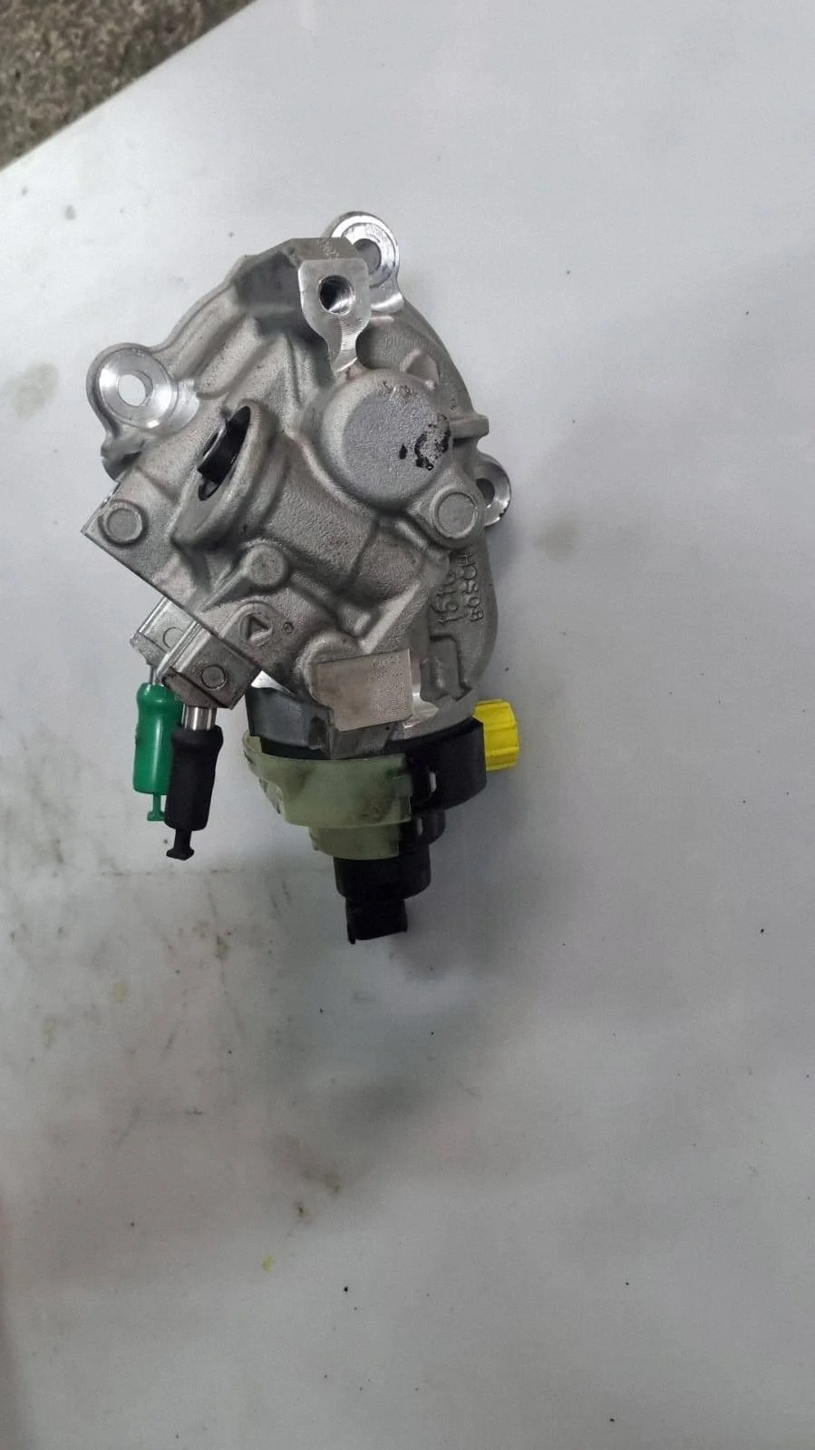 Bomba Injetora Renault Koleos 2 2.0DCI Usada image 4
