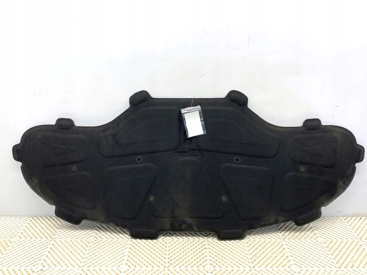 Äänieristys konepellille Audi A8 D4 image 5
