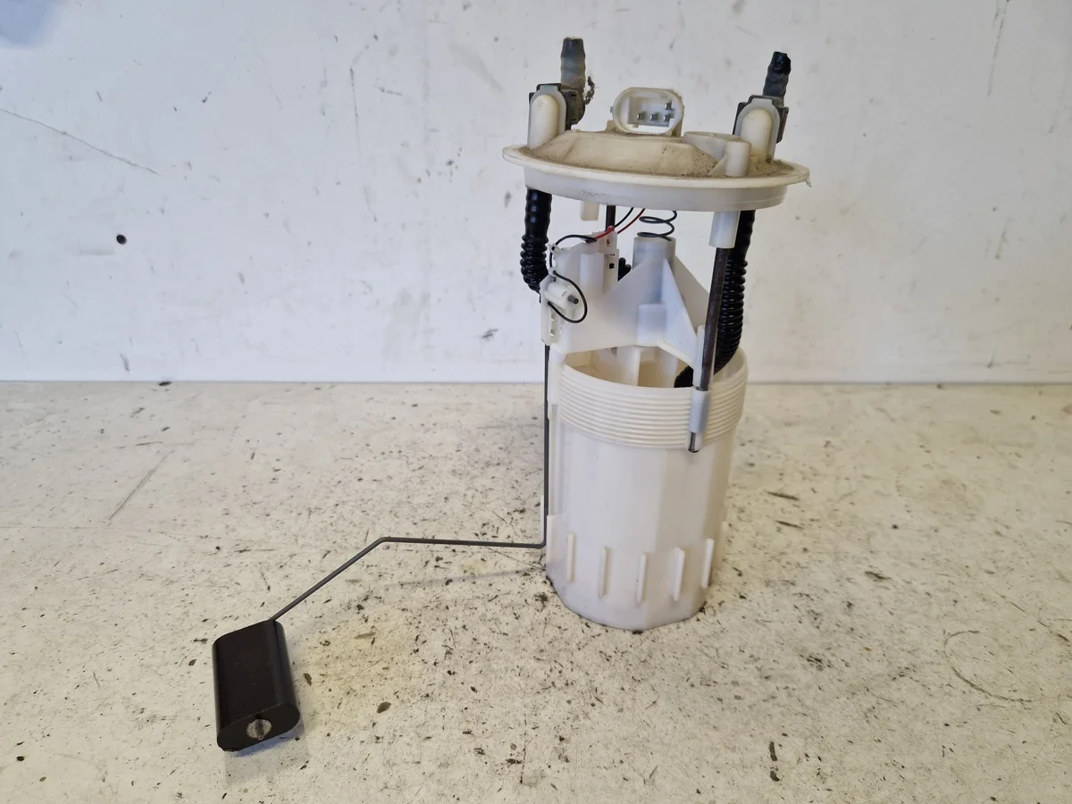 Geber Kraftstoffstand Opel Movano A 2.5 CDTI image 4