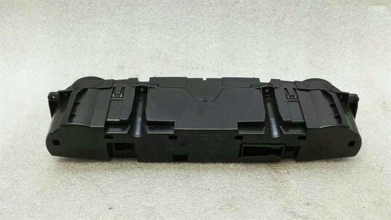 Climatizzatore Mercedes CLS W219 A2198300385 image 4