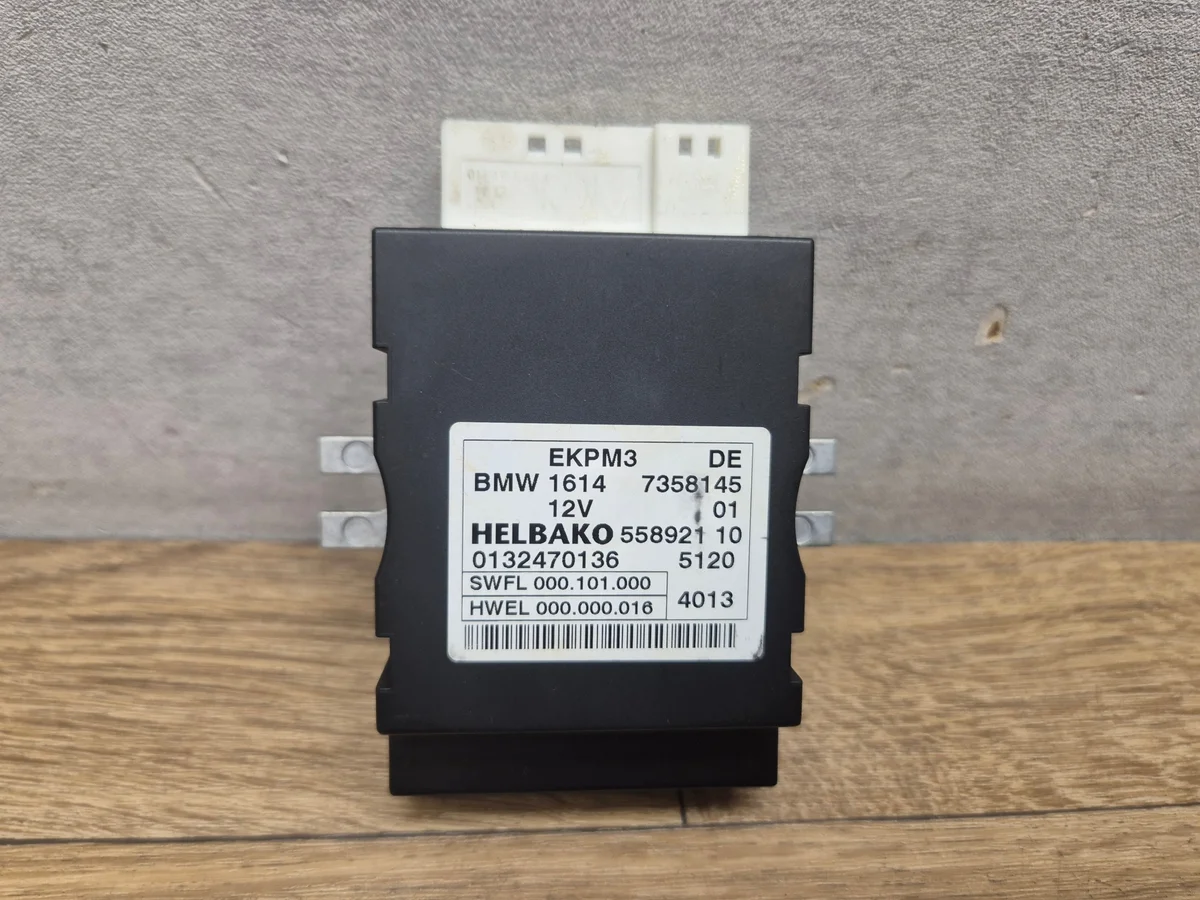 BMW Brandstofpomprelais 7358145