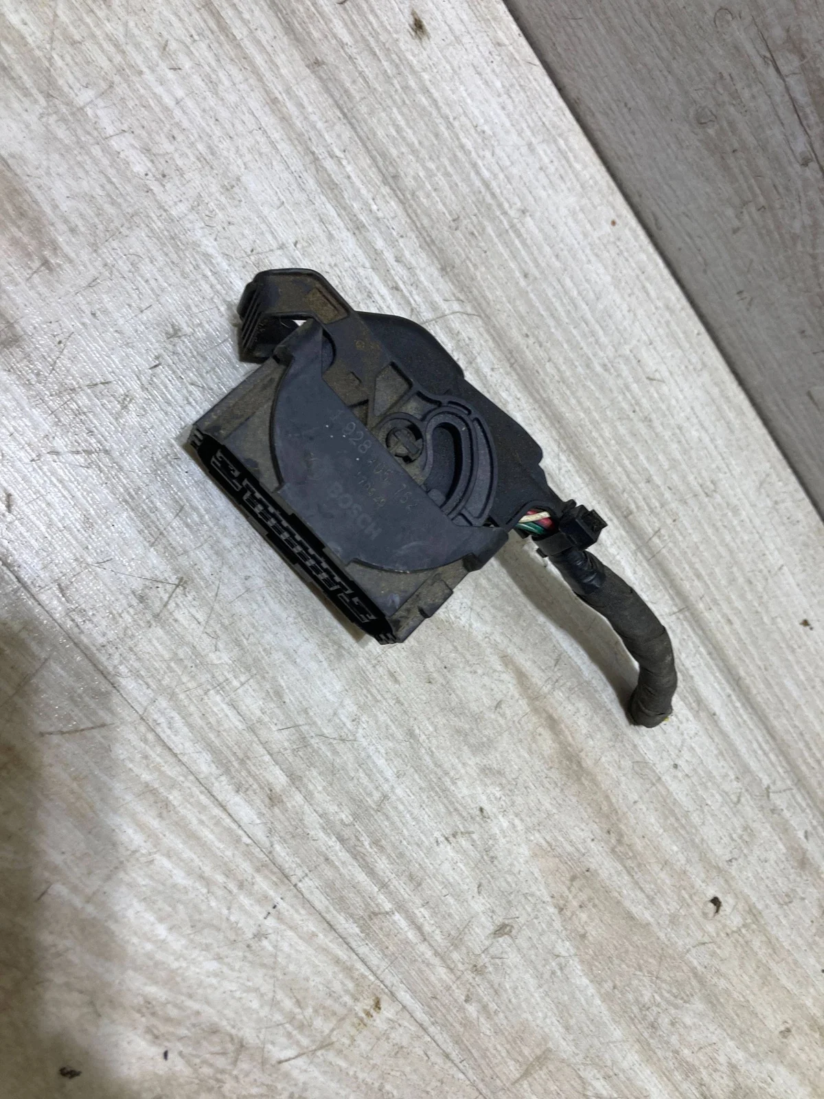 Tesla Model S 2018 Connector 1928405762 image 2