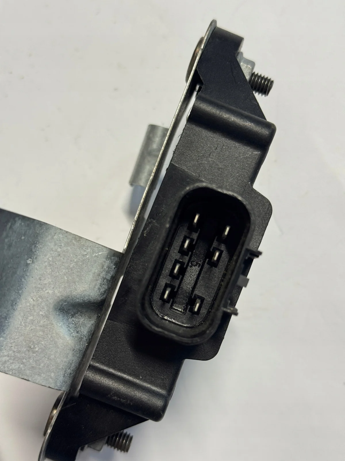 Chrysler Pacifica 2018 Contrôleur Pompe Injection image 3