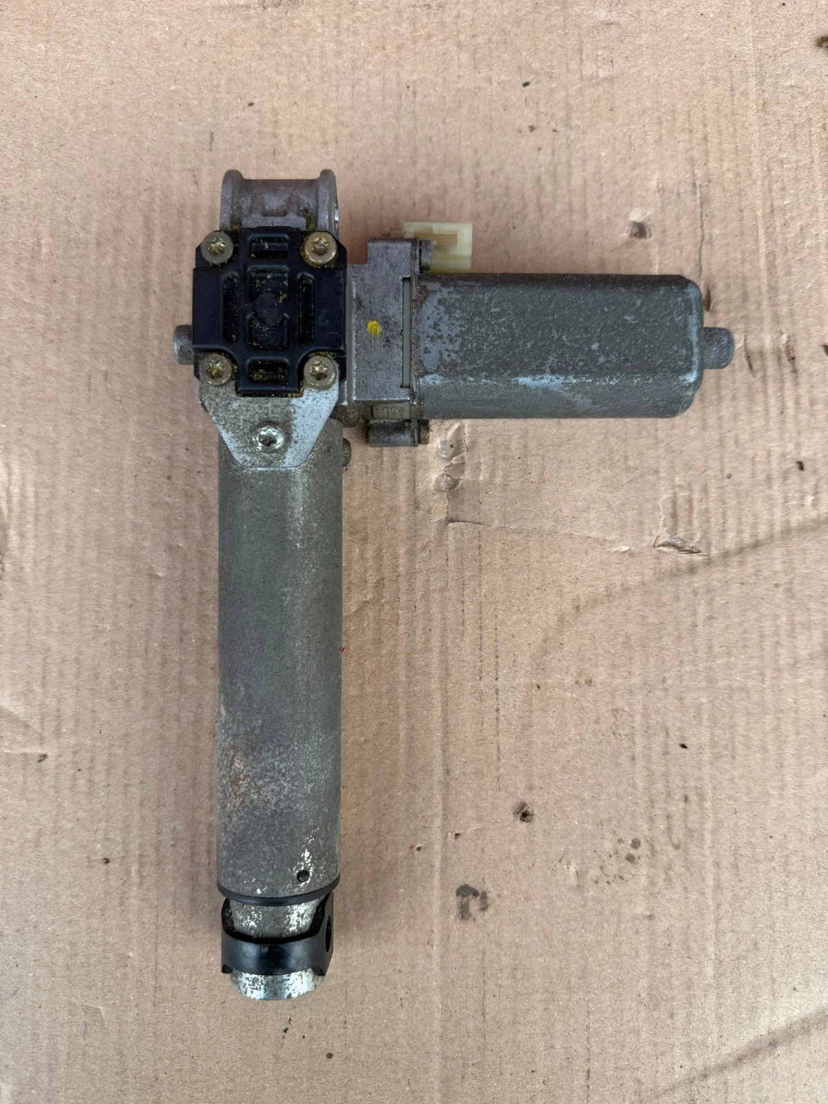 BMW istuimen moottori OE 0390201972 image 4