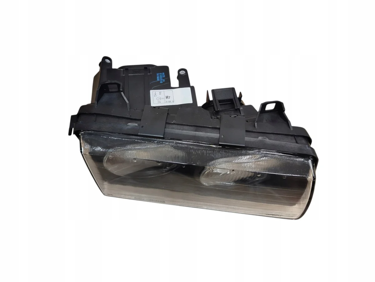 TYC Headlight Right 20-5293-08-2 image 4