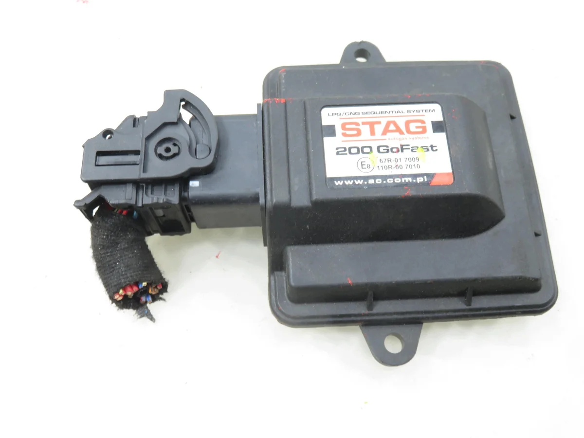 Controlador LPG Stag M1155870-67R017009 Usado