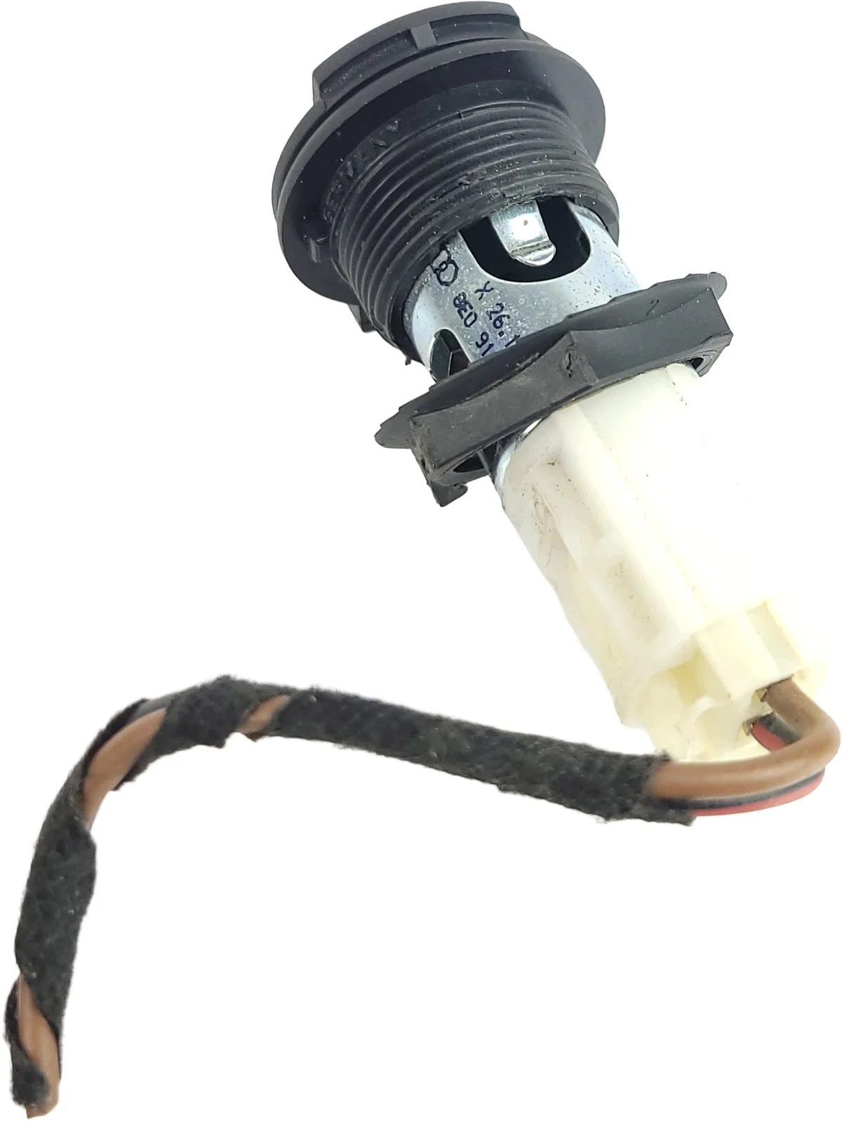 Prise allume-cigare Audi A6 C6 12V image 3
