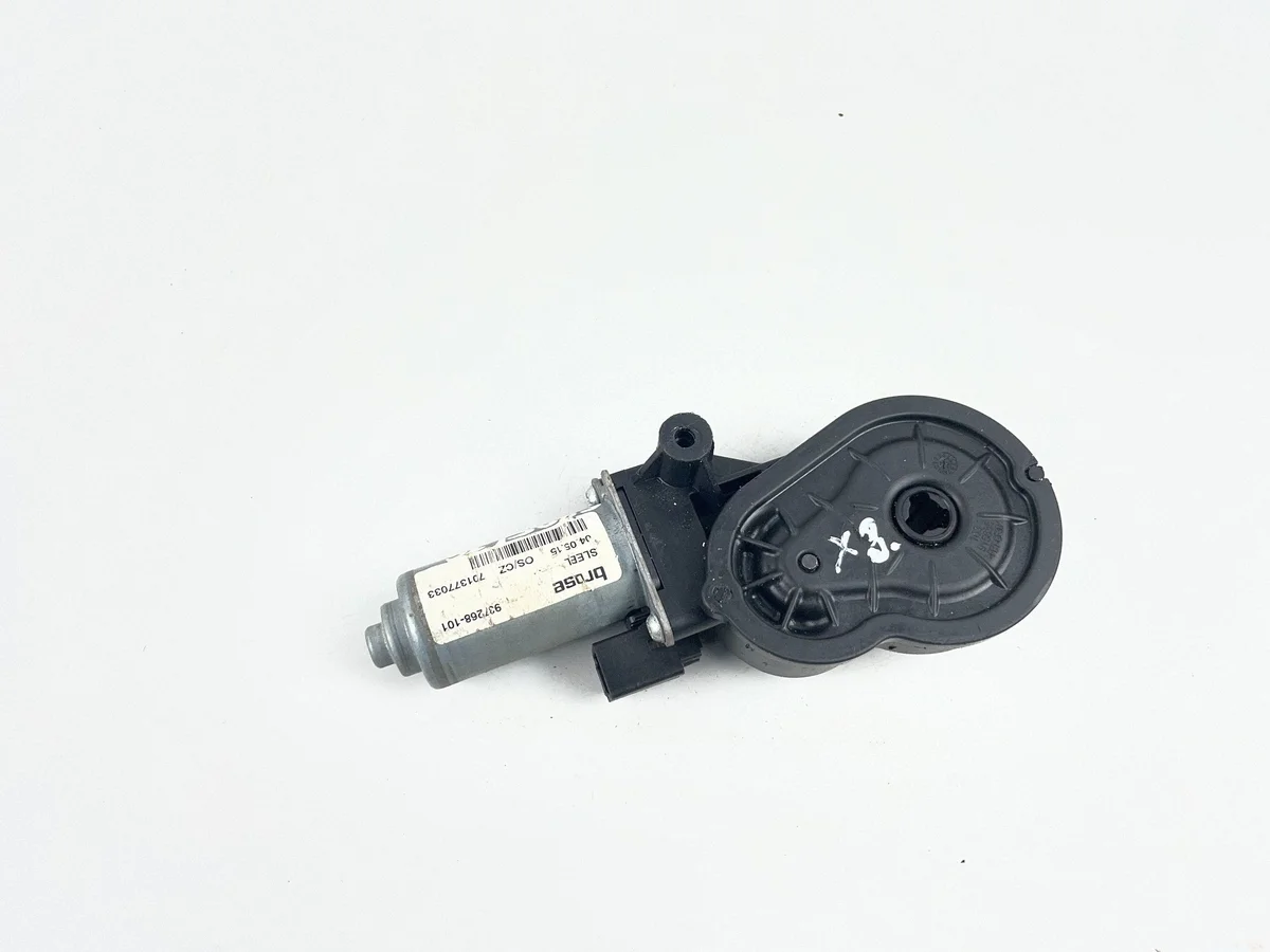 Sitzmotor 2015 Mercedes-Benz C W205 937268