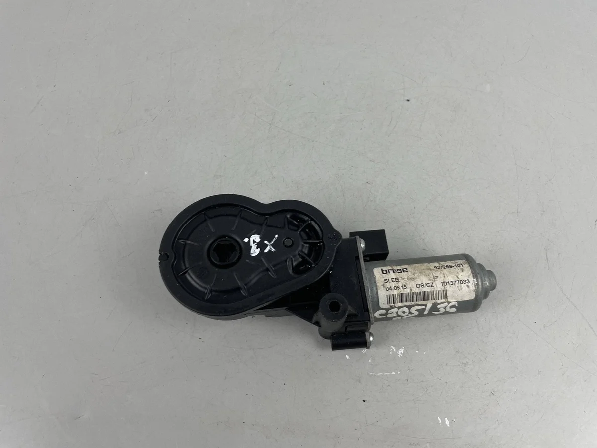 Moteur siège Mercedes-Benz C W205 937268 image 4