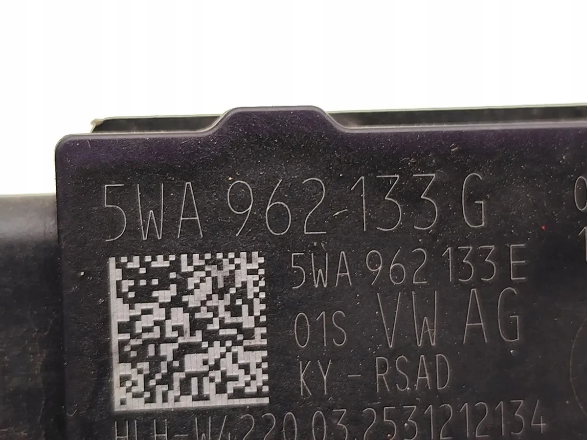 Antenna Interna VW ID.3 2025 Usata image 7