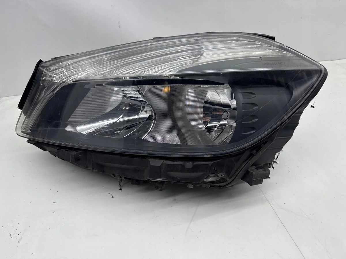 Headlight Left Mercedes W176 A1768200361 2013-