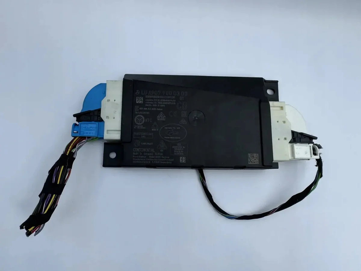 Mercedes-Benz Sprinter Immobilizer Module image 4