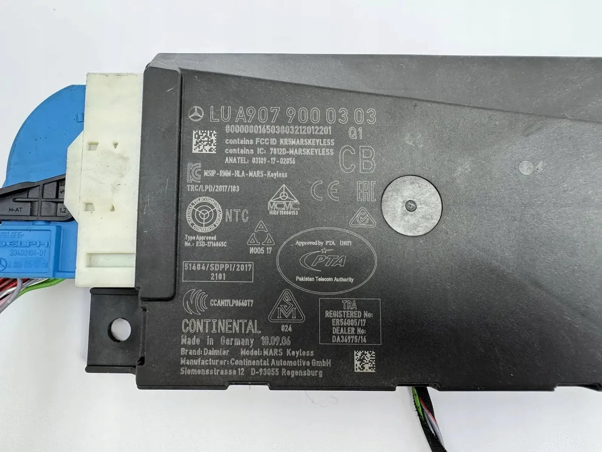 Mercedes-Benz Sprinter Immobilizer Module image 5