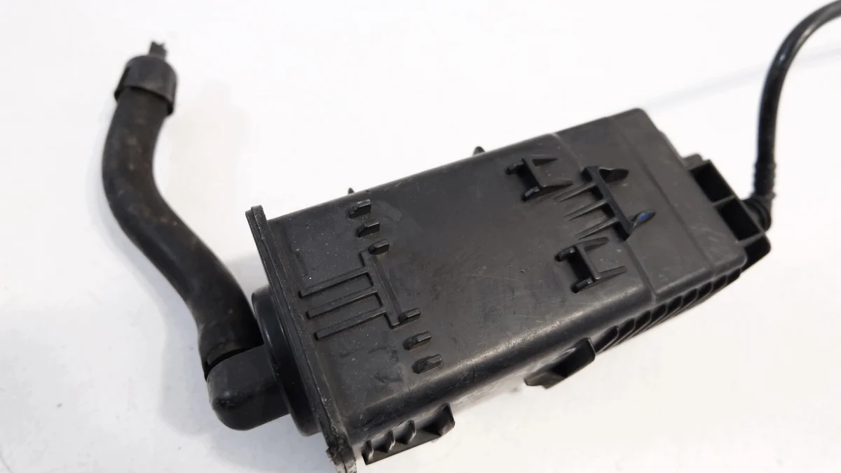 Citroen C4 Cactus Carbon Filter 9677194080 image 8